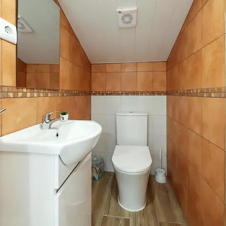 Casas Com Amoras In Serra Da Pescaria