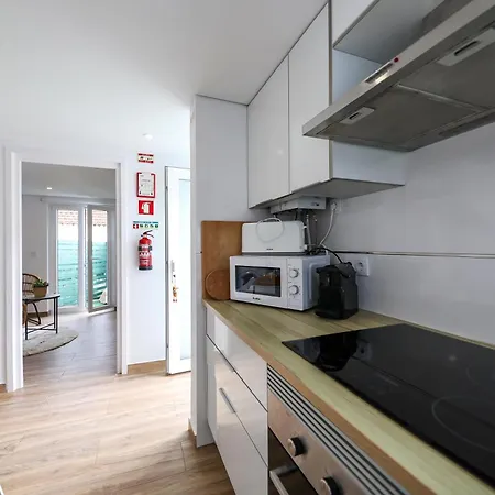 Casas Com Amoras In Serra Da Pescaria Famalicão