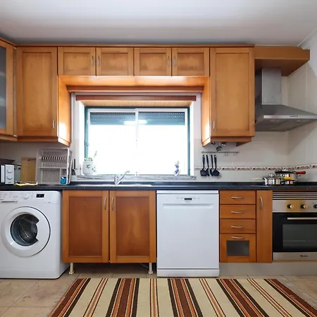 Casas Com Amoras In Serra Da Pescaria *