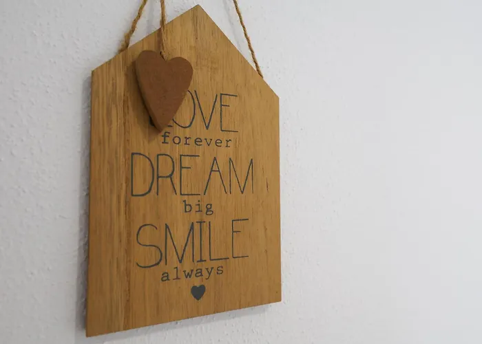 Casas Com Amoras In Serra Da Pescaria Famalicão